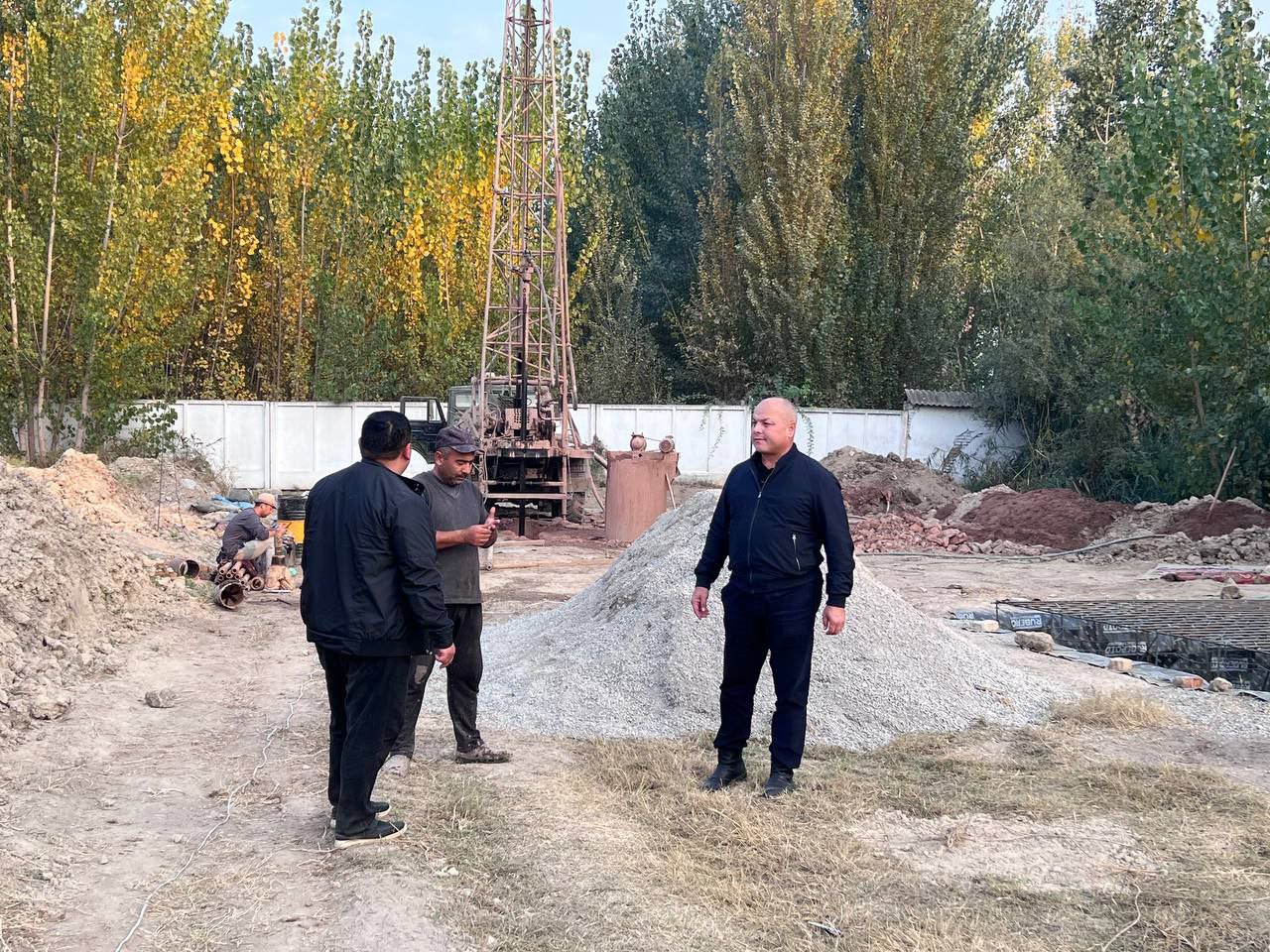 “Yangi Namangan” mahallasida ichimlik suvi taʼminoti yaxshilanmoqda